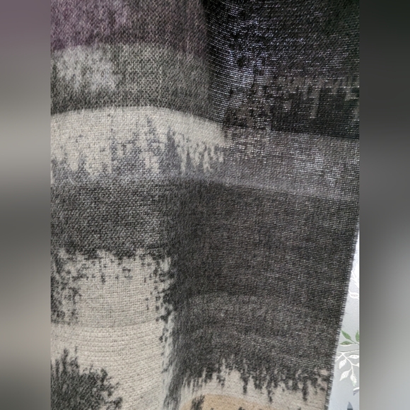 Cashmink by V. Fraas scarf. EUC. Earth Tones. Brown, Tan, Gray, purple. - Picture 5 of 5